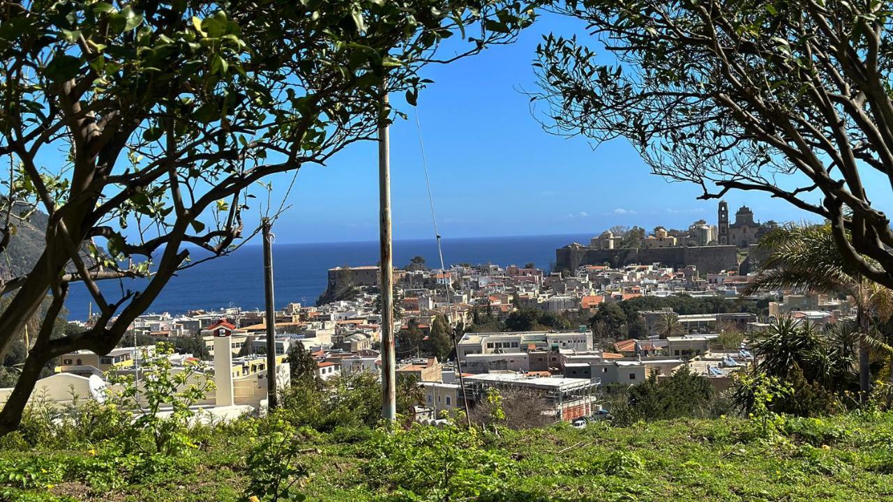 Villa La Milanina Lipari  Zewnętrze zdjęcie