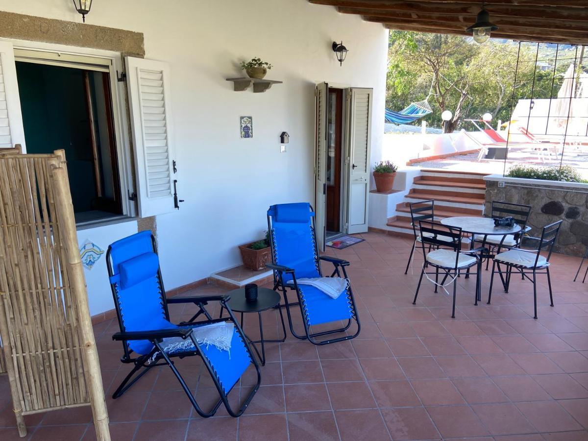 Villa La Milanina Lipari  Zewnętrze zdjęcie