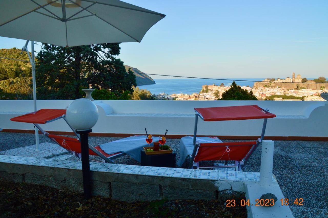 Villa La Milanina Lipari  Zewnętrze zdjęcie